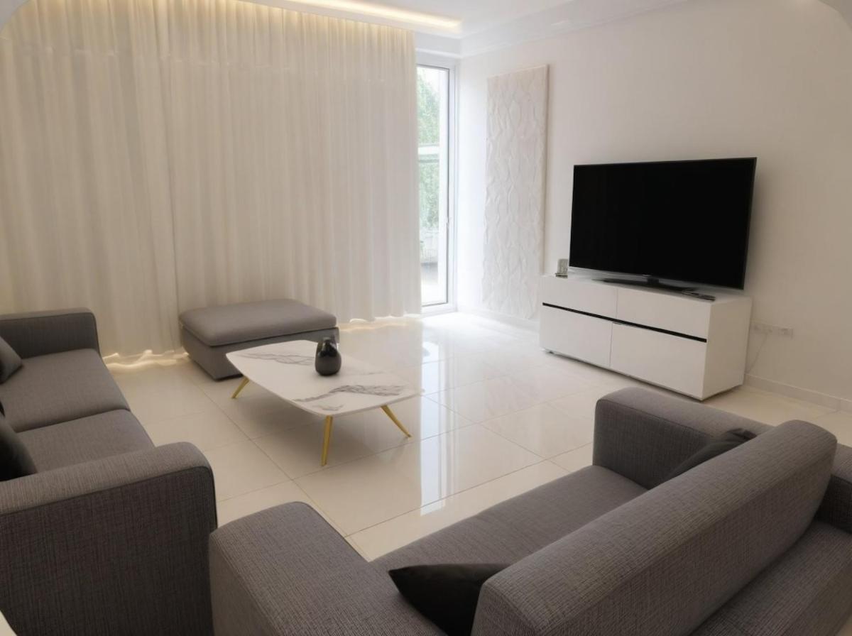 וילה Beachfront Luxury Glory *